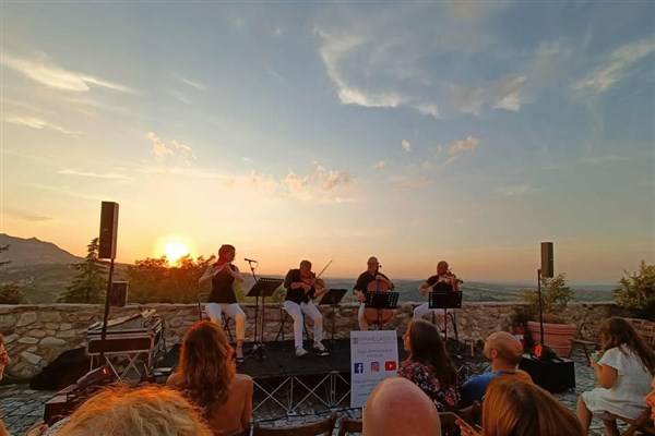 ODI ET AMO, quartetto Eos in concerto